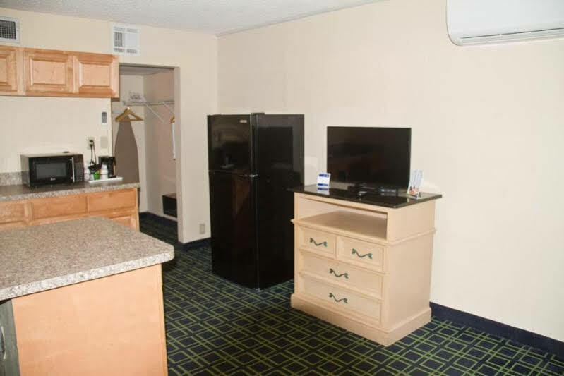 Space Coast Hotel Titusville-Kennedy Space Center Exteriér fotografie
